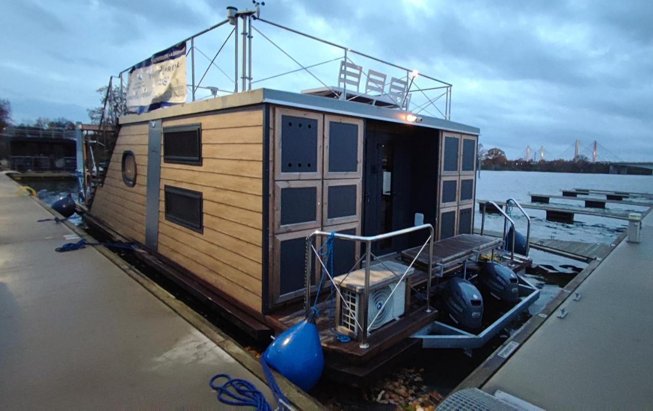 Houseboat Water King Apartament Plywajacy Dom Na Wodzie, 7 Os Wrocław Eksteriør bilde